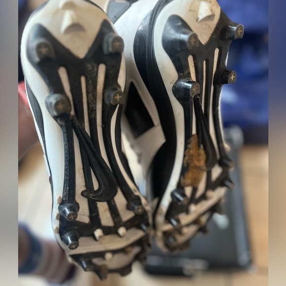 Jordan 6 Cleat super rare only wore a couple times size 11 - Picture 8 of 8